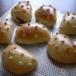 いちごジャムクリームチーズパン