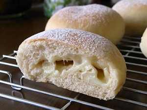 カマンベールチーズの白パン