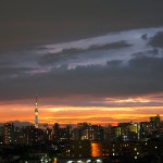 豪雨のあとの美しい夕暮れ