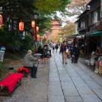 市川市の中山法華経寺へと続く参道